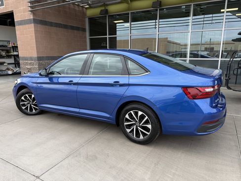 Used 2023 Volkswagen Jetta S image 5