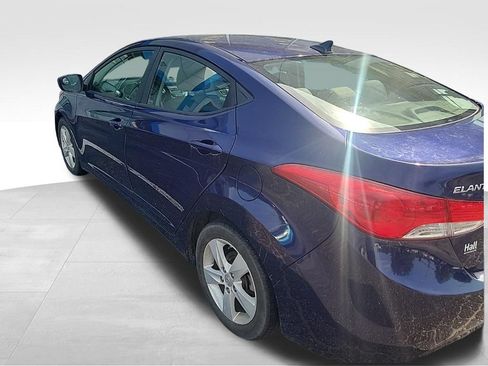 Used 2012 Hyundai Elantra GLS w/ Preferred Pkg 3 FWD image 2