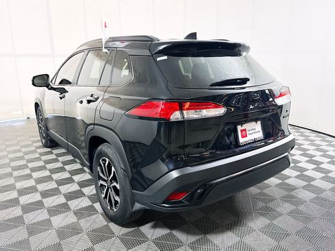 Used 2024 Toyota Corolla Cross AWD Hybrid image 5
