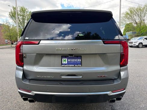 Used 2025 GMC Yukon XL Denali AWD/4WD image 5