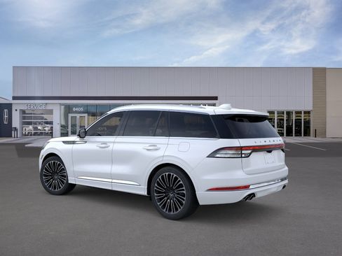 New 2026 Lincoln Aviator Black Label AWD/4WD image 4