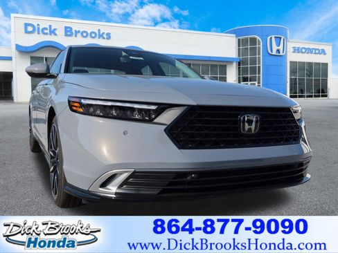 New 2026 Honda Accord Touring image 1