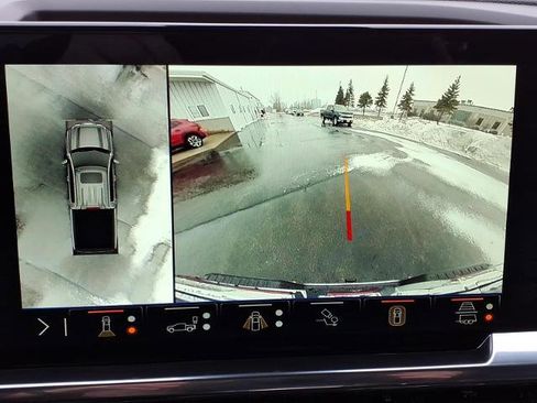 Used 2025 GMC Sierra 1500 Elevation w/ Elevation Premium Package image 24