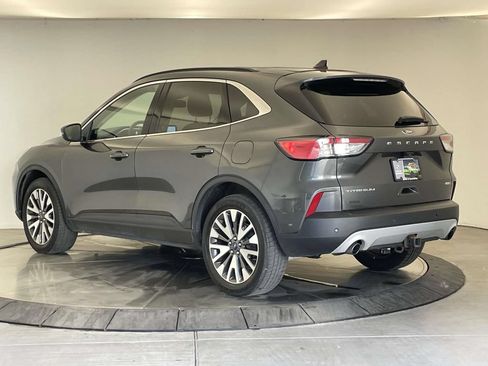 Used 2020 Ford Escape Titanium AWD/4WD image 3