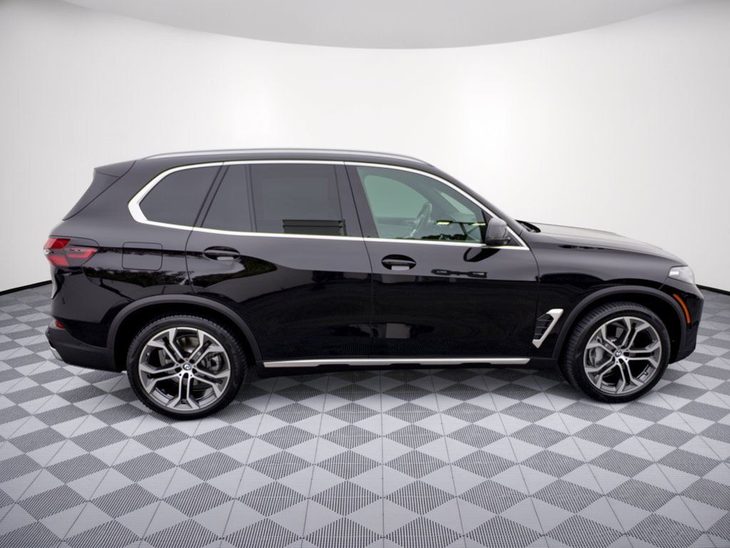Used 2026 BMW X5 sDrive40i RWD image 8