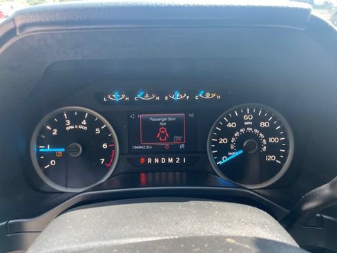 Used 2015 Ford F150 XLT w/ Equipment Group 301A Mid AWD/4WD image 25
