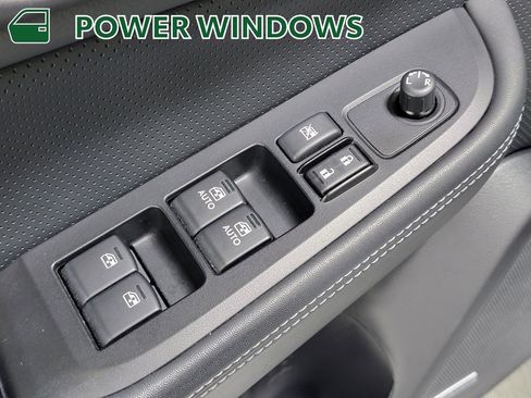 Used 2017 Subaru Legacy 2.5i Limited image 27