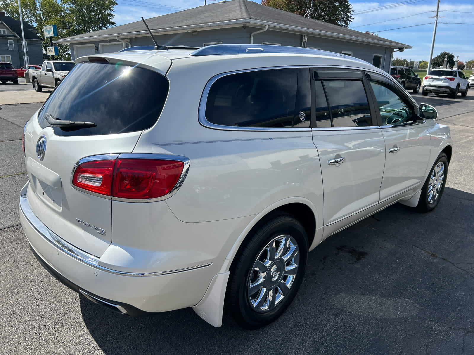 Used 2014 Buick Enclave Leather AWD/4WD image 4