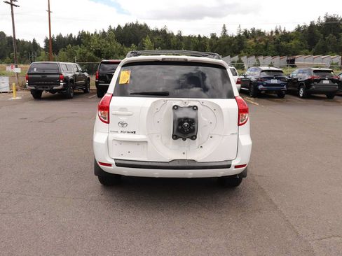 Used 2008 Toyota RAV4 Sport AWD/4WD image 6