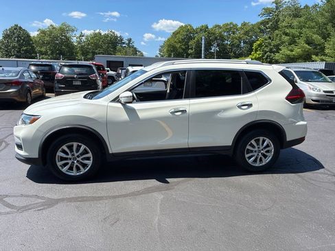 Used 2020 Nissan Rogue SV AWD/4WD image 4