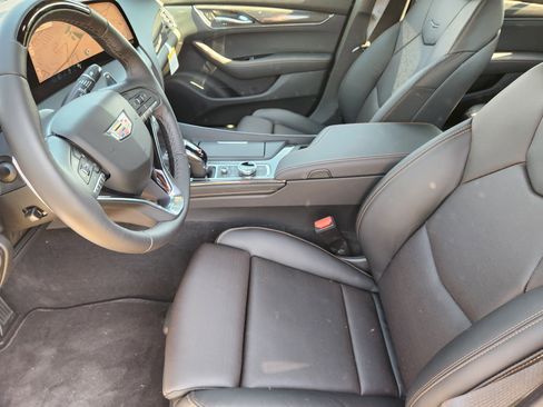 New 2026 Cadillac CT5 Sport image 9