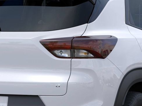 New 2026 Chevrolet TrailBlazer LT FWD image 36