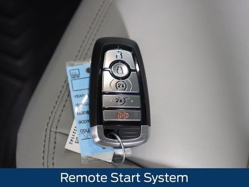 New 2026 Ford Explorer Active w/ Active Comfort Package image 30