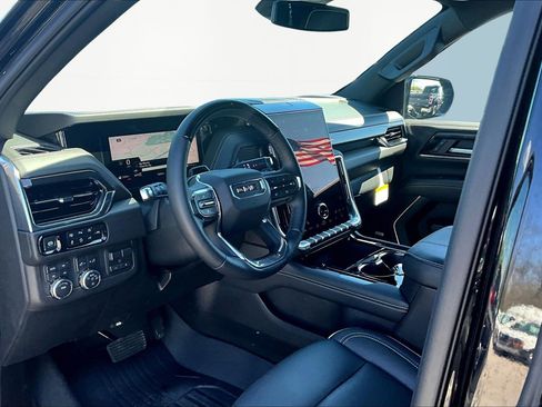 New 2026 GMC Yukon Elevation AWD/4WD image 9