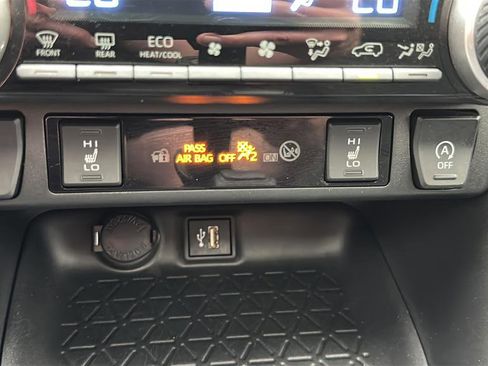 Used 2023 Toyota RAV4 XLE w/ Convenience Package AWD/4WD image 22