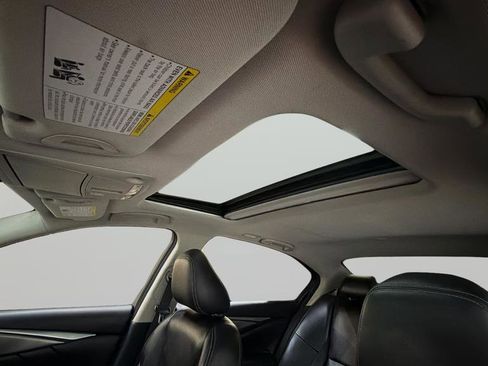 Used 2017 INFINITI Q50 Red Sport 400 image 29