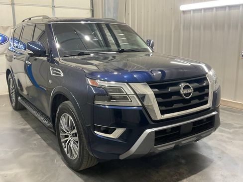 Used 2021 Nissan Armada SL RWD image 2