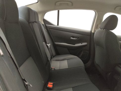Used 2021 Nissan Sentra SV FWD image 19