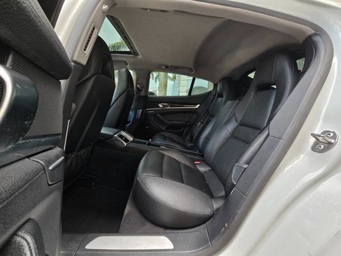 Used 2015 Porsche Panamera S w/ Premium Package image 92