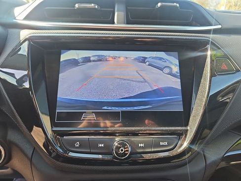 Used 2023 Chevrolet TrailBlazer LT w/ Convenience Package image 21