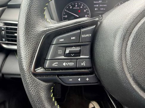 Used 2025 Subaru Outback Onyx Edition AWD/4WD image 13