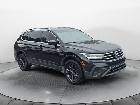 Used 2023 Volkswagen Tiguan SE FWD image 7