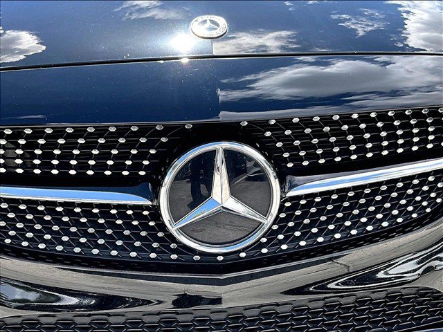 Used 2022 Mercedes-Benz C 300 Cabriolet image 30