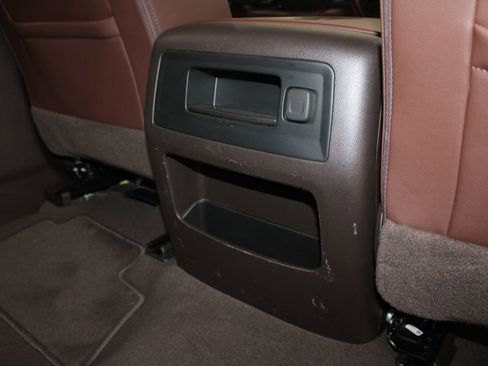 Used 2019 Chevrolet Silverado 2500 High Country w/ Duramax Plus Package image 32