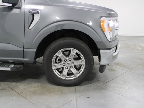 Used 2023 Ford F150 Lariat image 13