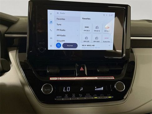 Certified 2025 Toyota Corolla LE image 19