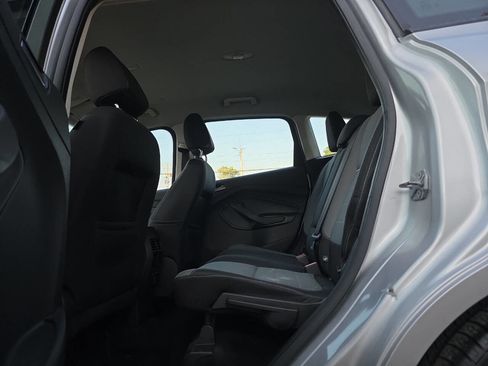 Used 2015 Ford C-MAX SE w/ Interior Protection Package image 11