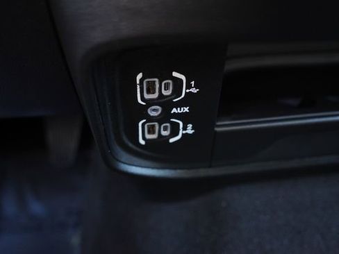 Certified 2026 RAM 2500 Big Horn AWD/4WD image 29
