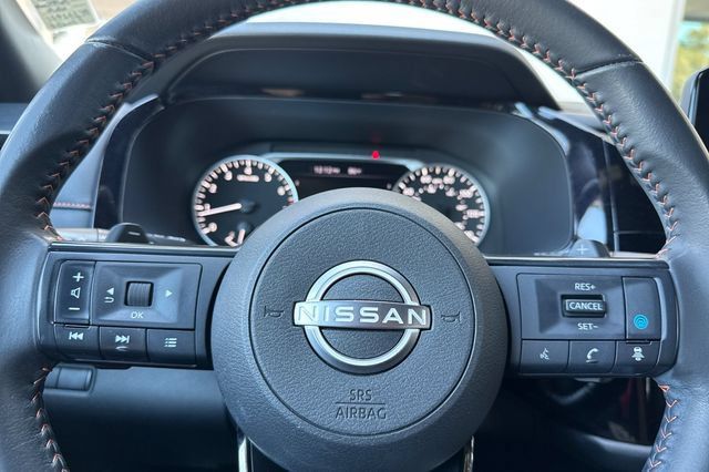 Used 2024 Nissan Pathfinder Rock Creek AWD/4WD image 37
