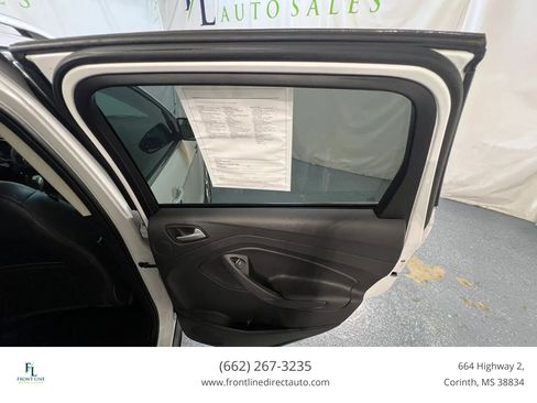 Used 2015 Ford Escape Titanium w/ Equipment Group 301A FWD image 25
