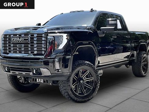Used 2024 GMC Sierra 2500 Denali Ultimate AWD/4WD image 1