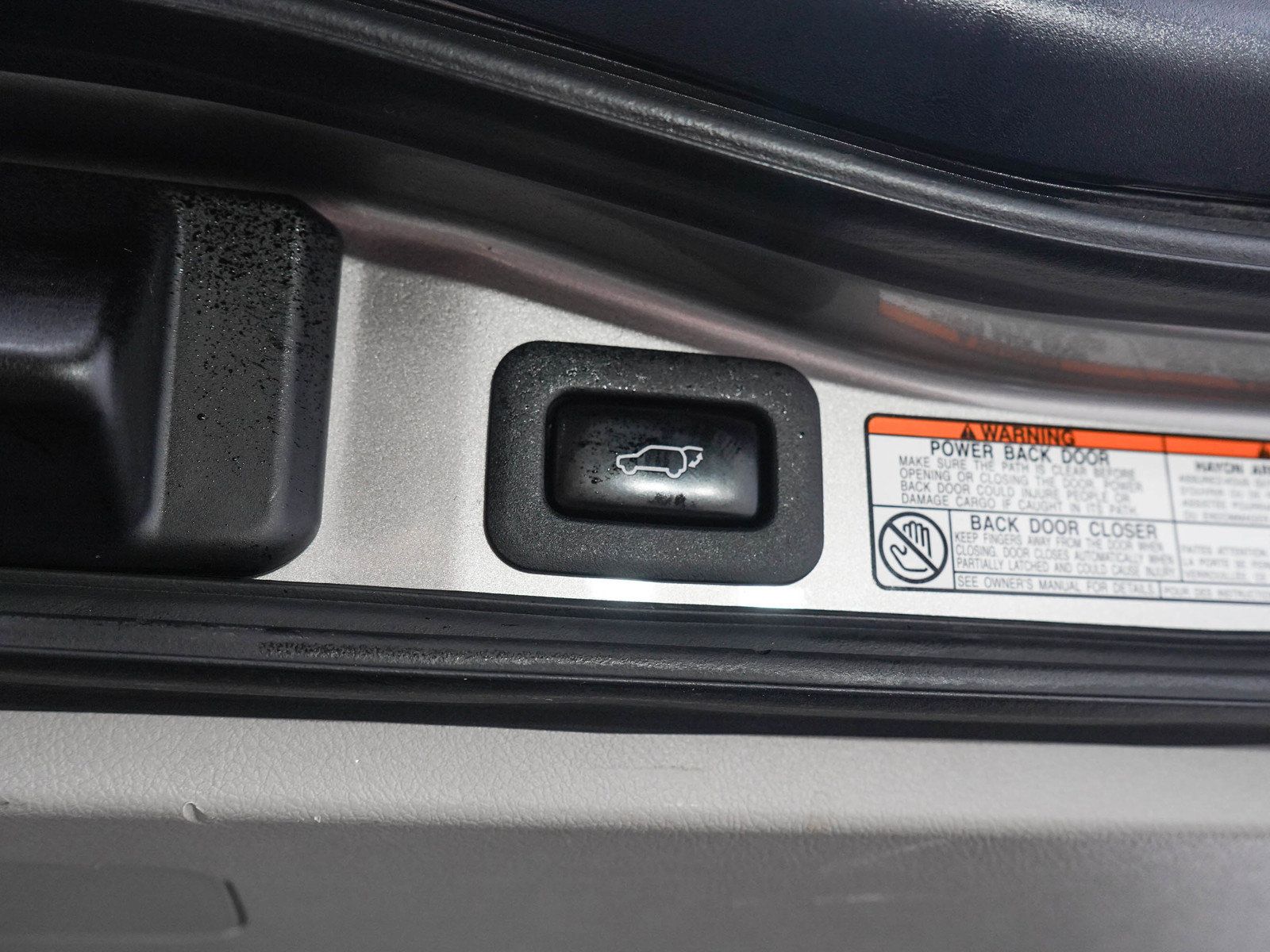 Used 2018 Lexus LX 570 4WD w/ Luxury Package image 12