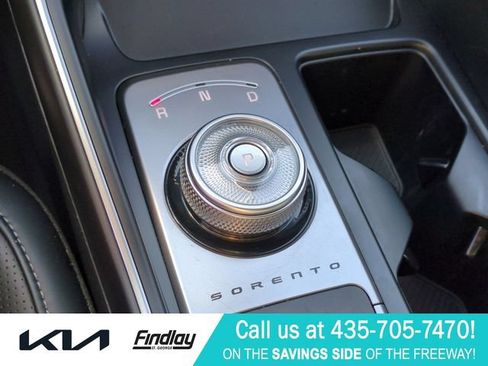 Used 2025 Kia Sorento EX AWD/4WD image 25