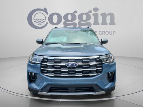 New 2026 Ford Explorer Active w/ Active Comfort Package AWD/4WD image 8