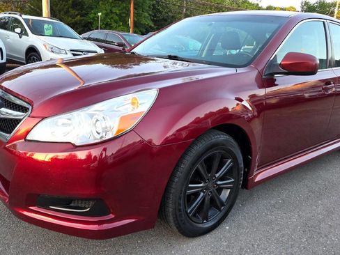 Used 2010 Subaru Legacy 2.5i Premium AWD/4WD image 6