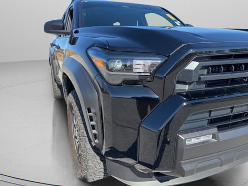 Used 2025 Toyota 4Runner SR5 image 9