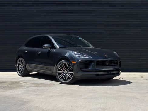 Certified 2025 Porsche Macan S AWD/4WD image 9
