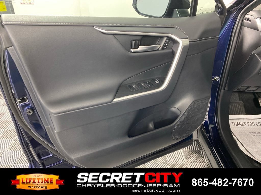 Used 2025 Toyota RAV4 Limited w/ Weather Package AWD/4WD image 12