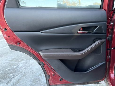 Used 2022 MAZDA CX-30 AWD 2.5 S w/ Premium Package image 12