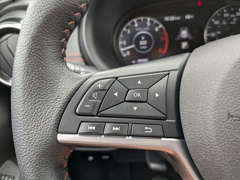 Used 2021 Nissan Kicks SR FWD image 25