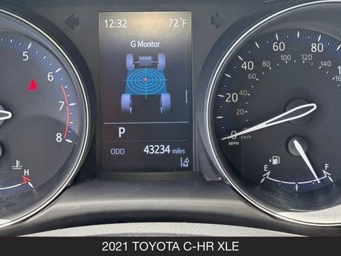 Used 2021 Toyota C-HR XLE FWD image 27