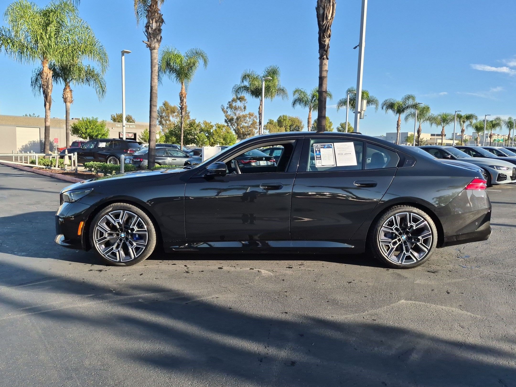 Used 2026 BMW i5 eDrive40 w/ M Sport Package AWD/4WD image 7