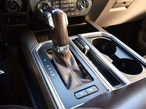 Used 2019 Ford F150 Limited image 40