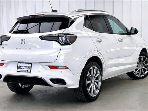 Certified 2025 Buick Encore GX Avenir w/ Avenir Convenience Package AWD/4WD image 12