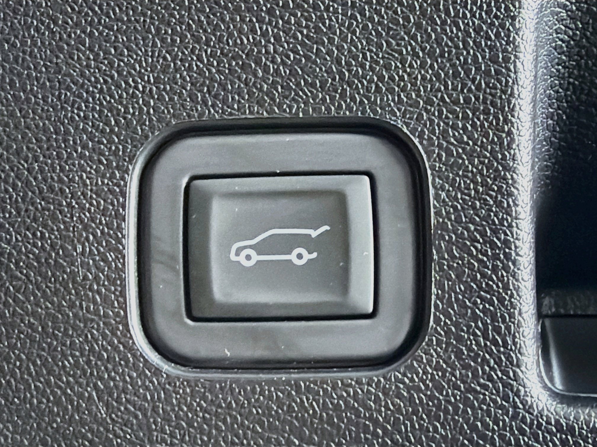 Used 2026 Chevrolet Equinox EV RS FWD image 30