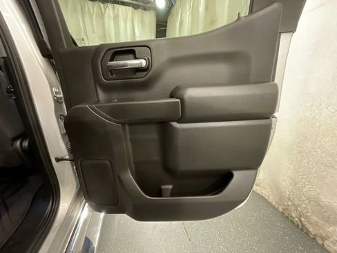 Used 2019 Chevrolet Silverado 1500 LT w/ All-Star Edition AWD/4WD image 24